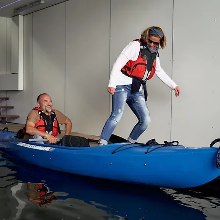 Apartment Captains Boathouse *